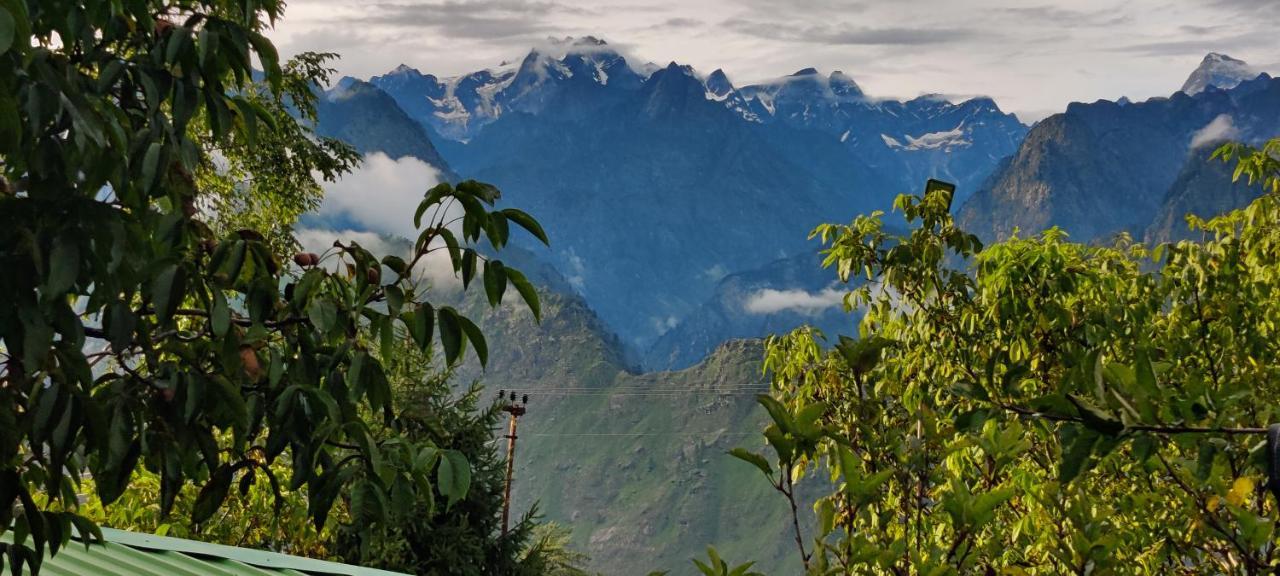 Himalayan High, Auli, By Himalayan Eco Lodges Joshimath Exterior photo