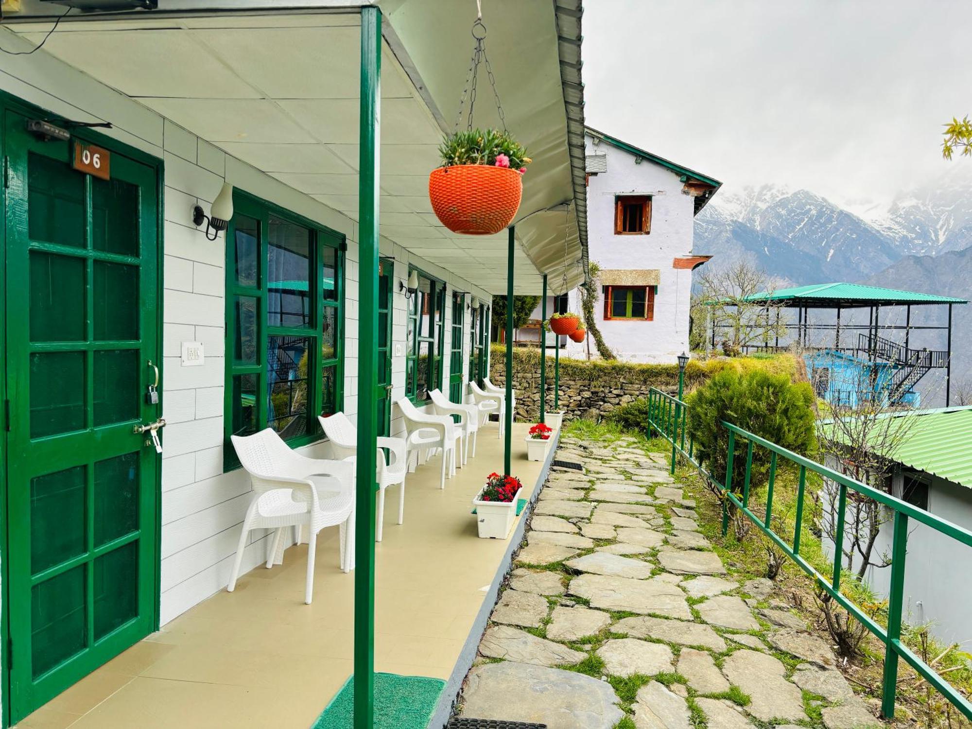 Himalayan High, Auli, By Himalayan Eco Lodges Joshimath Exterior photo