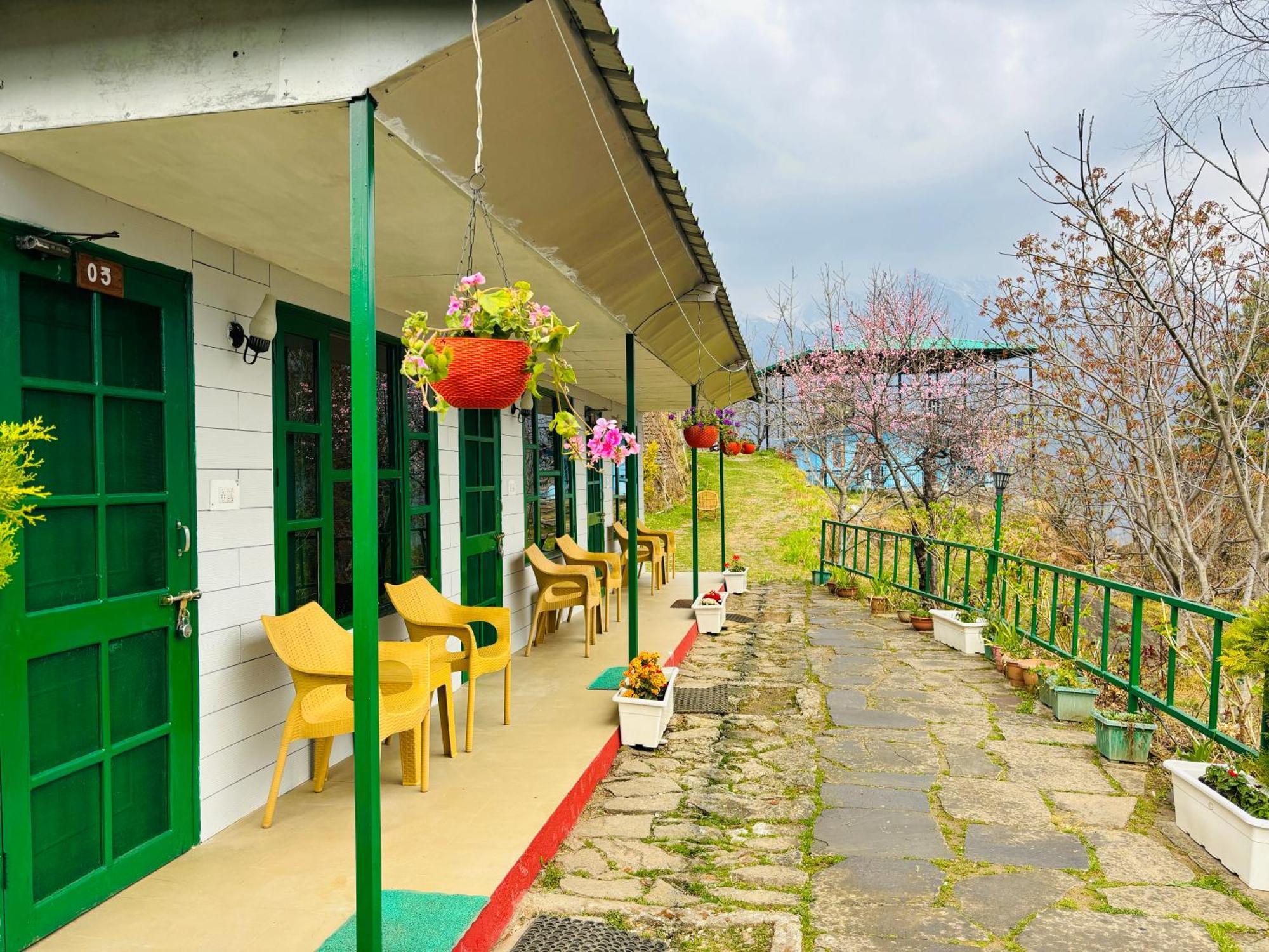 Himalayan High, Auli, By Himalayan Eco Lodges Joshimath Exterior photo