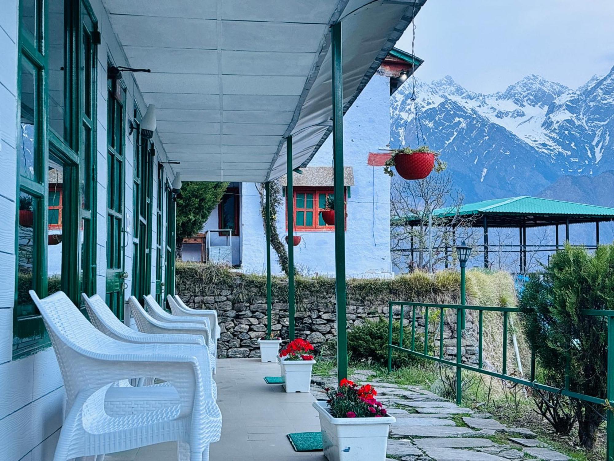 Himalayan High, Auli, By Himalayan Eco Lodges Joshimath Exterior photo